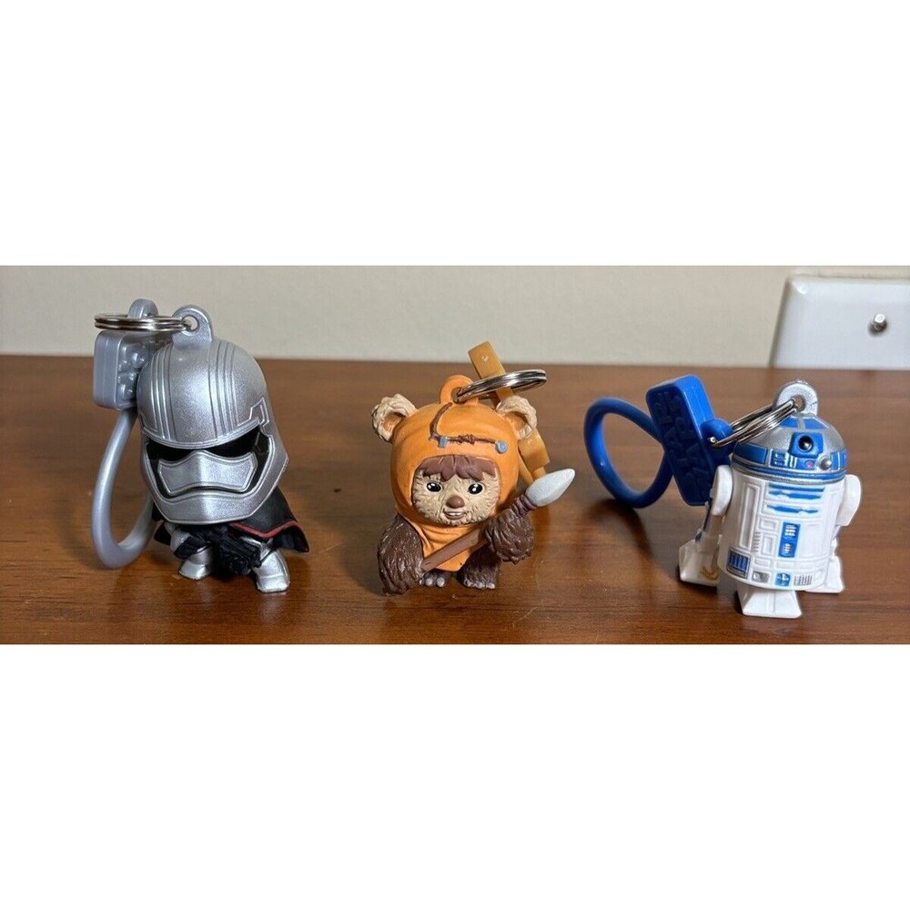 Lot of 3 Disney Star Wars Force Awakens Character Bag Clip Key Chain GUC